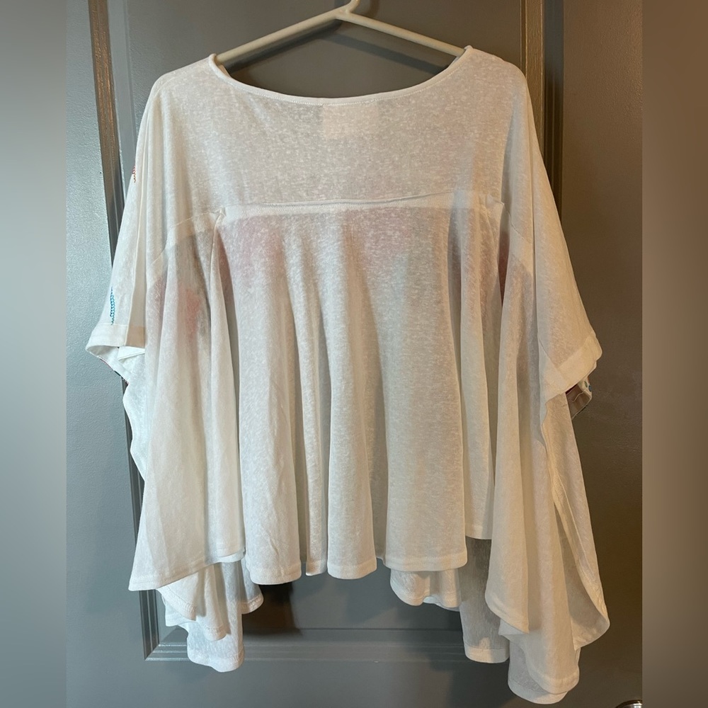 SAVANNA JANE EMBROIDERED PONCHO BLOUSE KIMONO LOOSE FIT SIZE S/M - Picture 3 of 5
